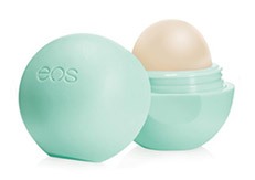 Læbepomade-fra-EOS-Mint-agirls